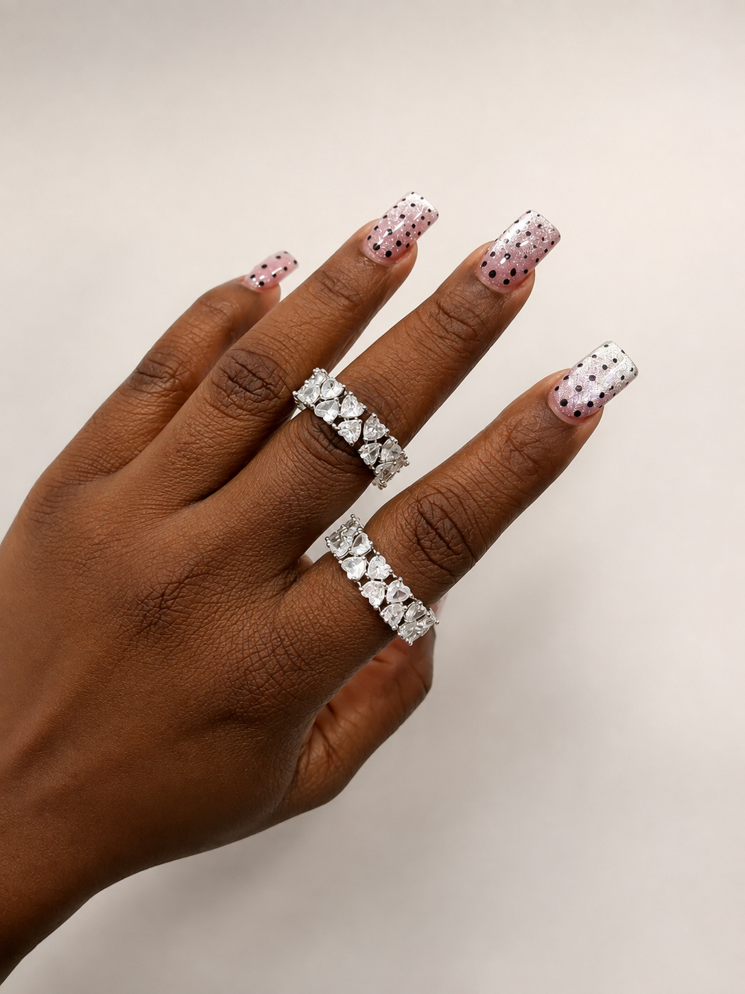 Silver heart line ring