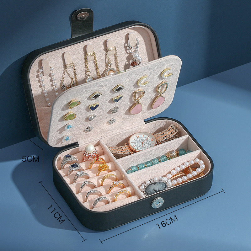 Jewelry box