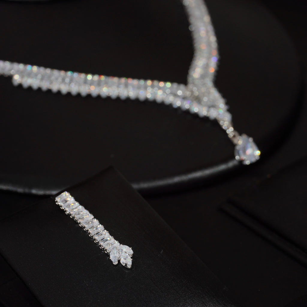 The Duchess drop set