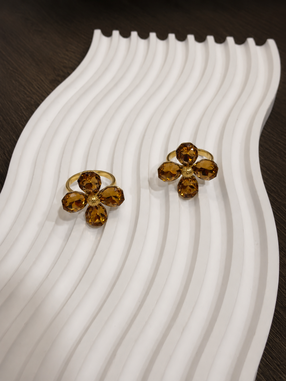 Honey bloom ring