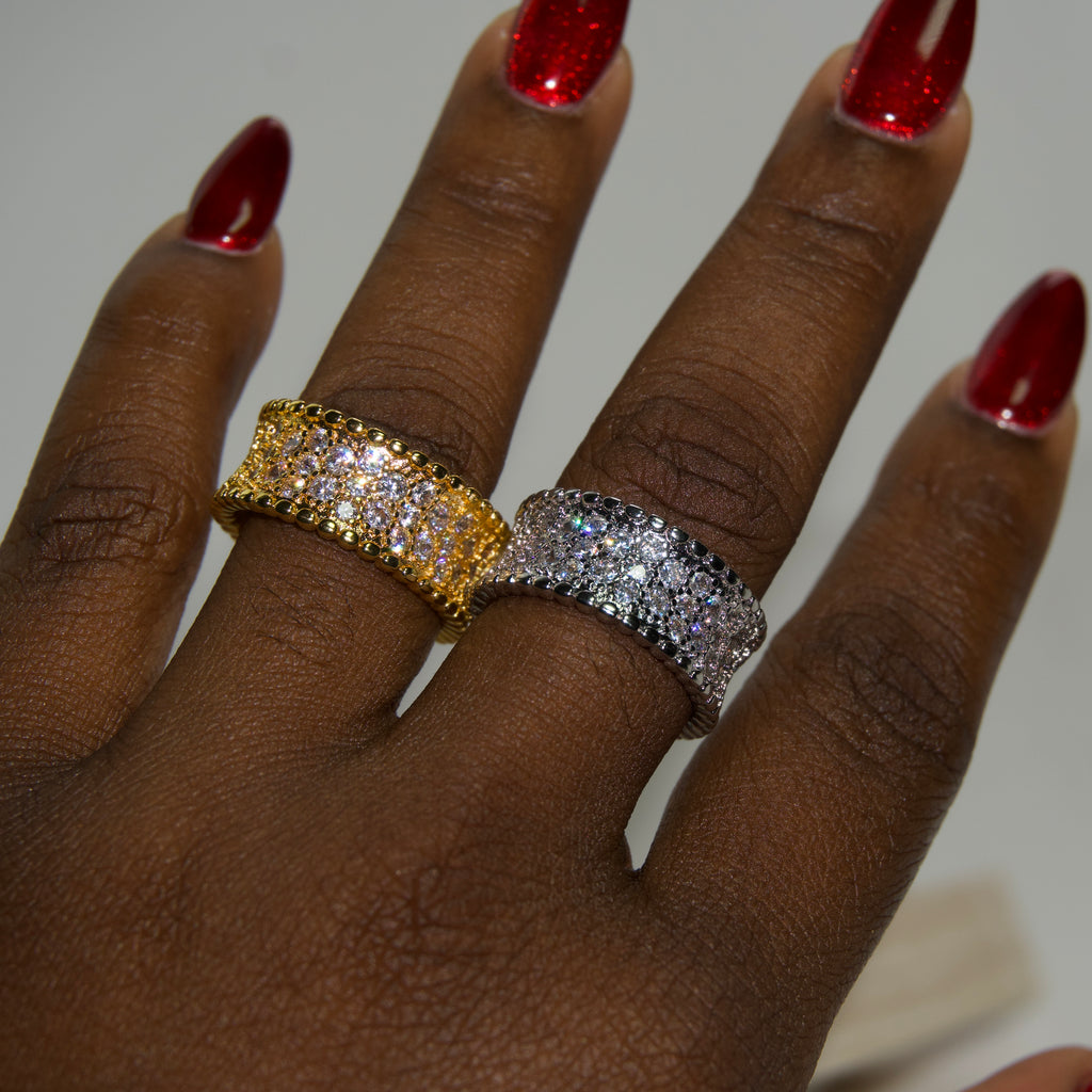 Elite girl ring