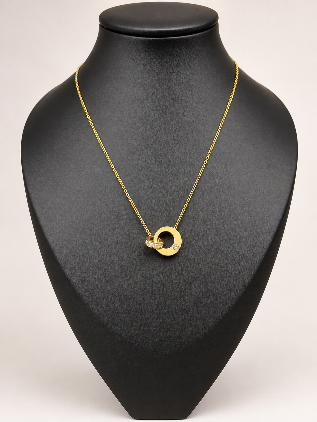 Lily eternite gold stainless necklace