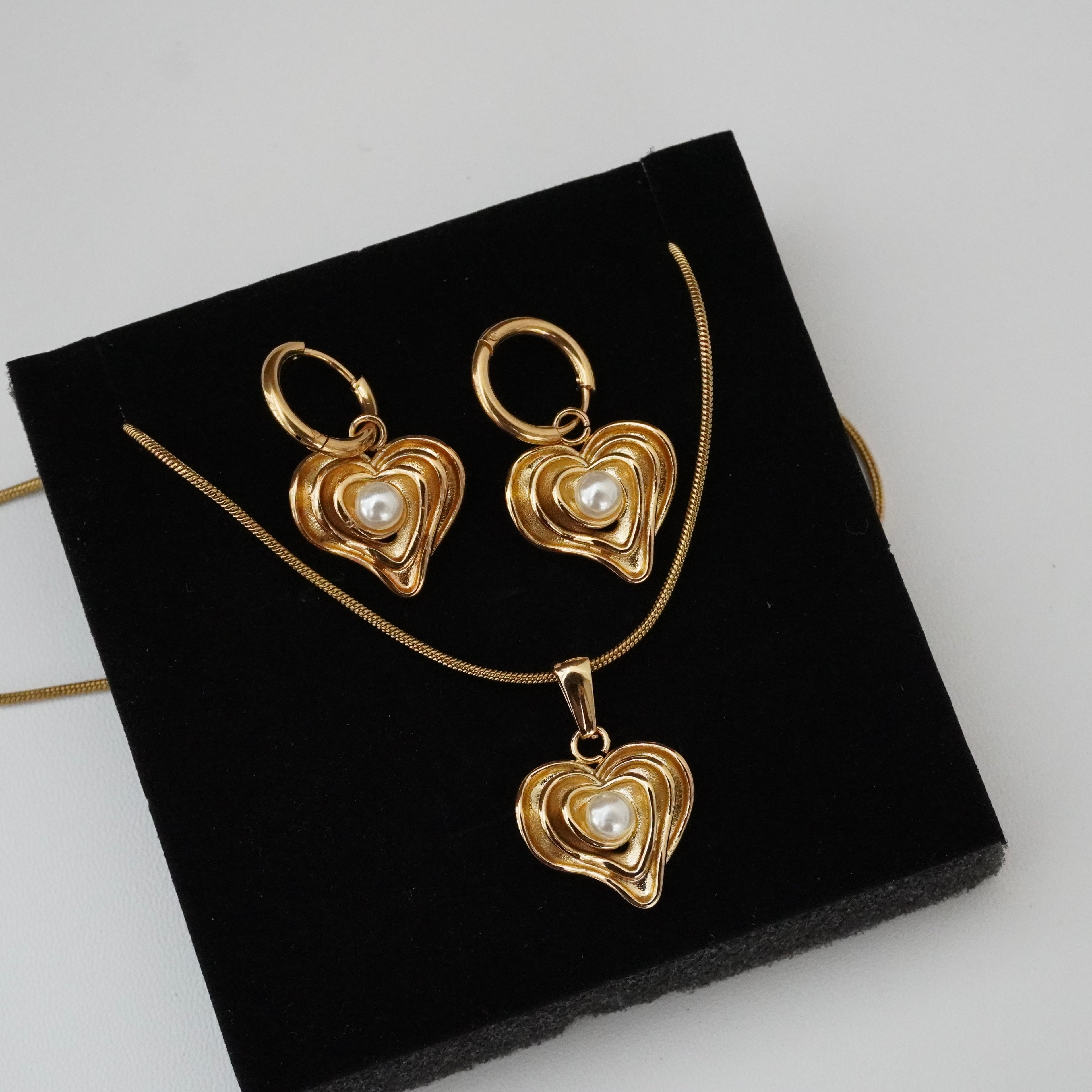 As gold matching sets