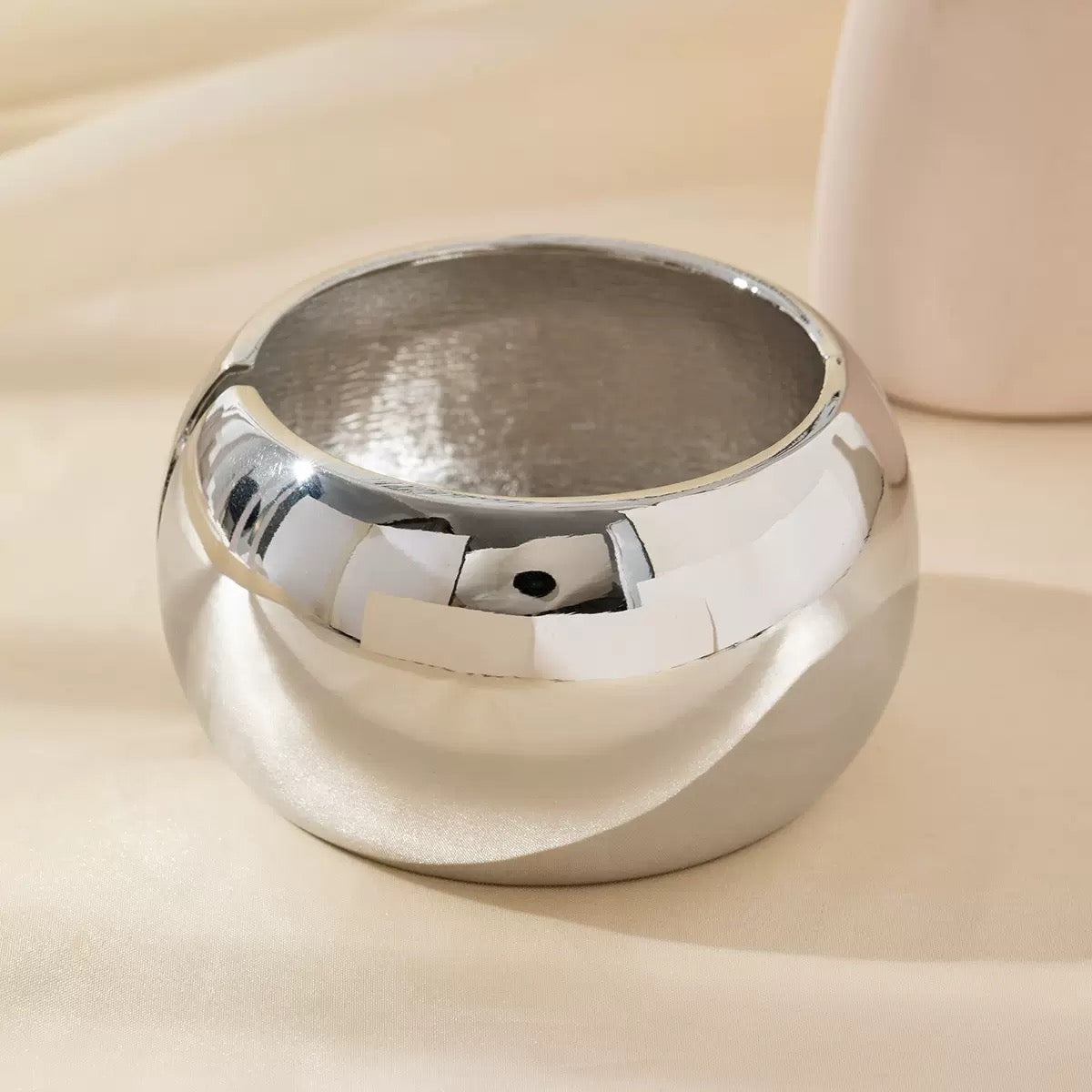 Large sphere bangles