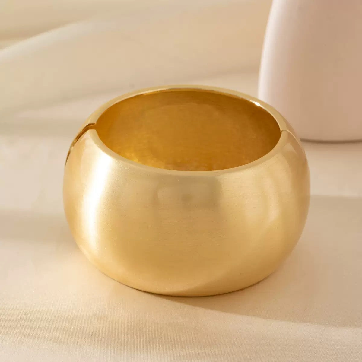 Large sphere bangles