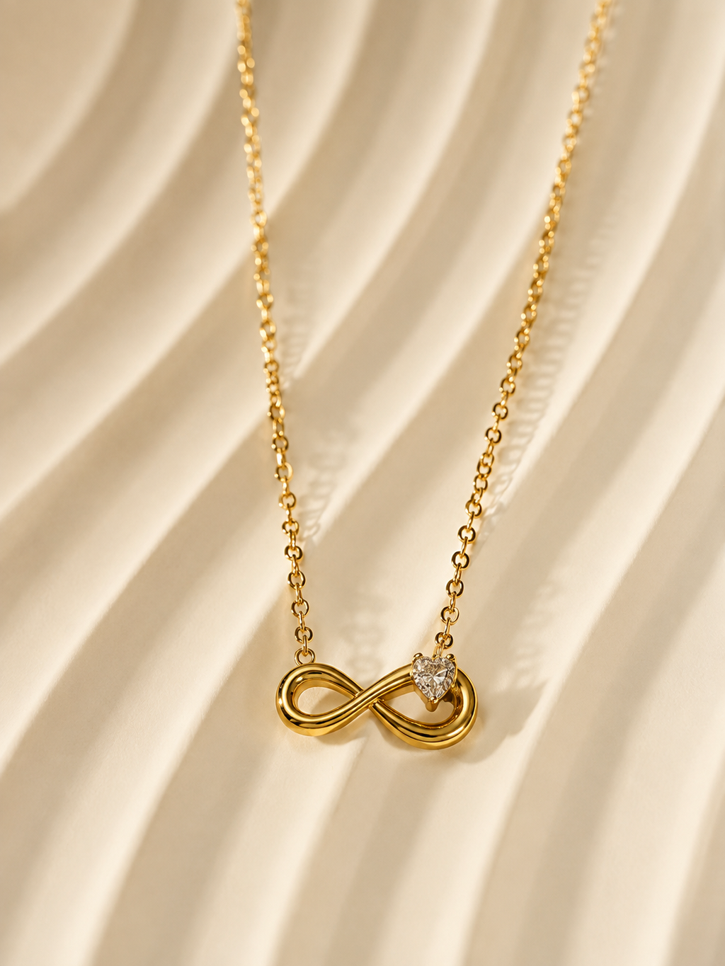 Lily infinity stainless necklace