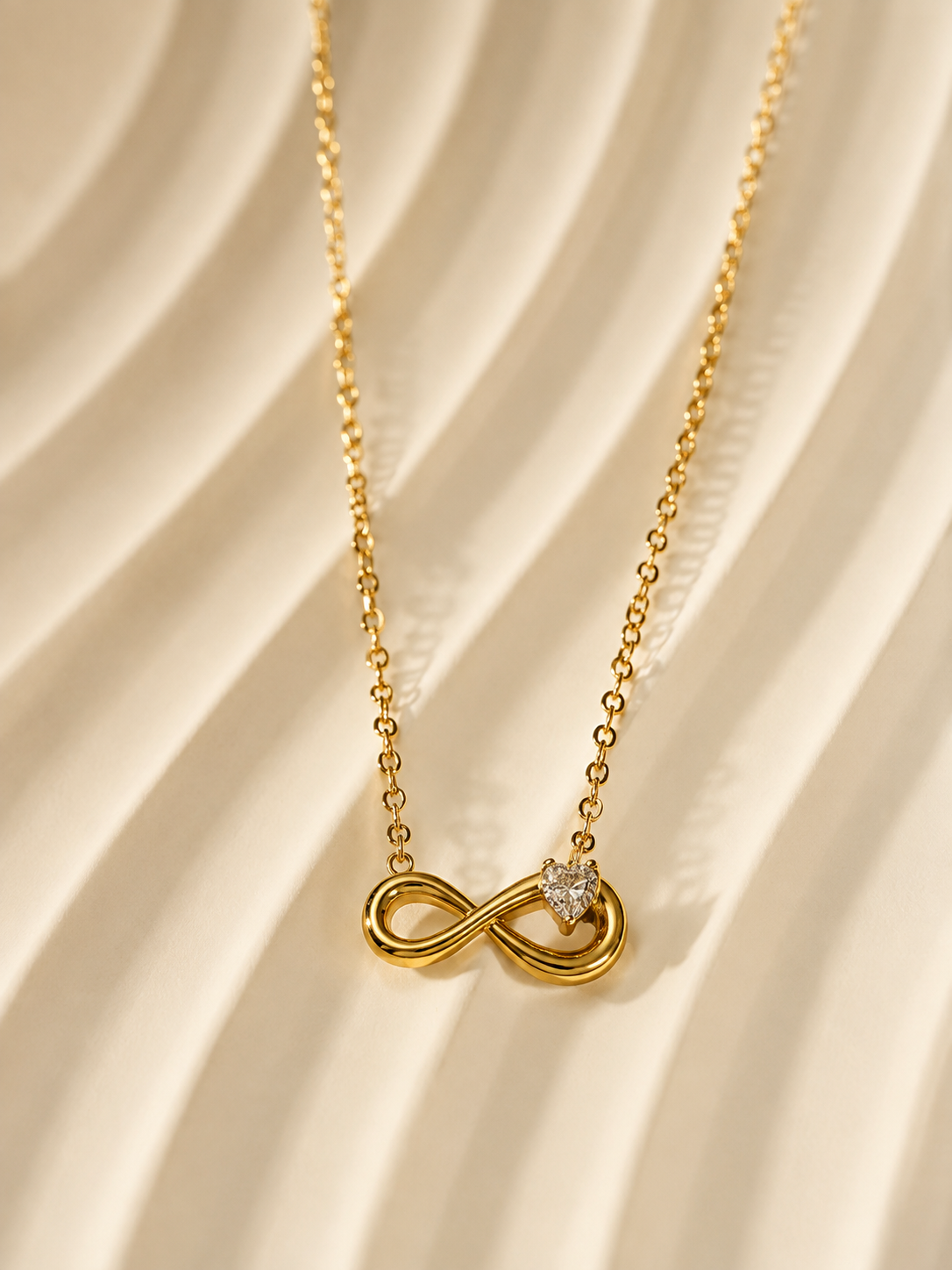 Lily infinity stainless necklace
