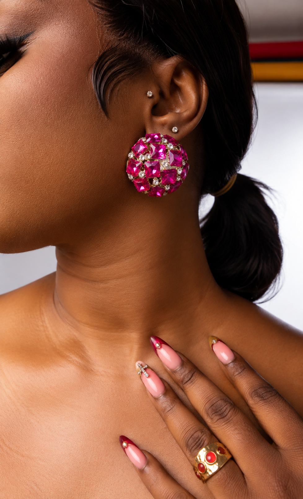 Pink zirconia dune earring