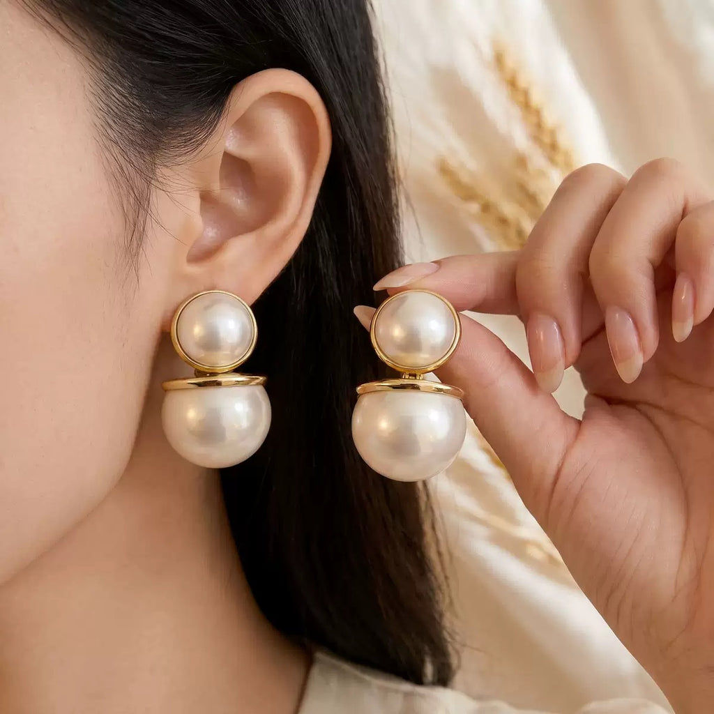 Pearl duets earrings